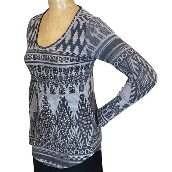 VOCAL Beaded/Studded Embroidered Rib Knit Top Sz M Gray Black 277J - Picture 3 of 8